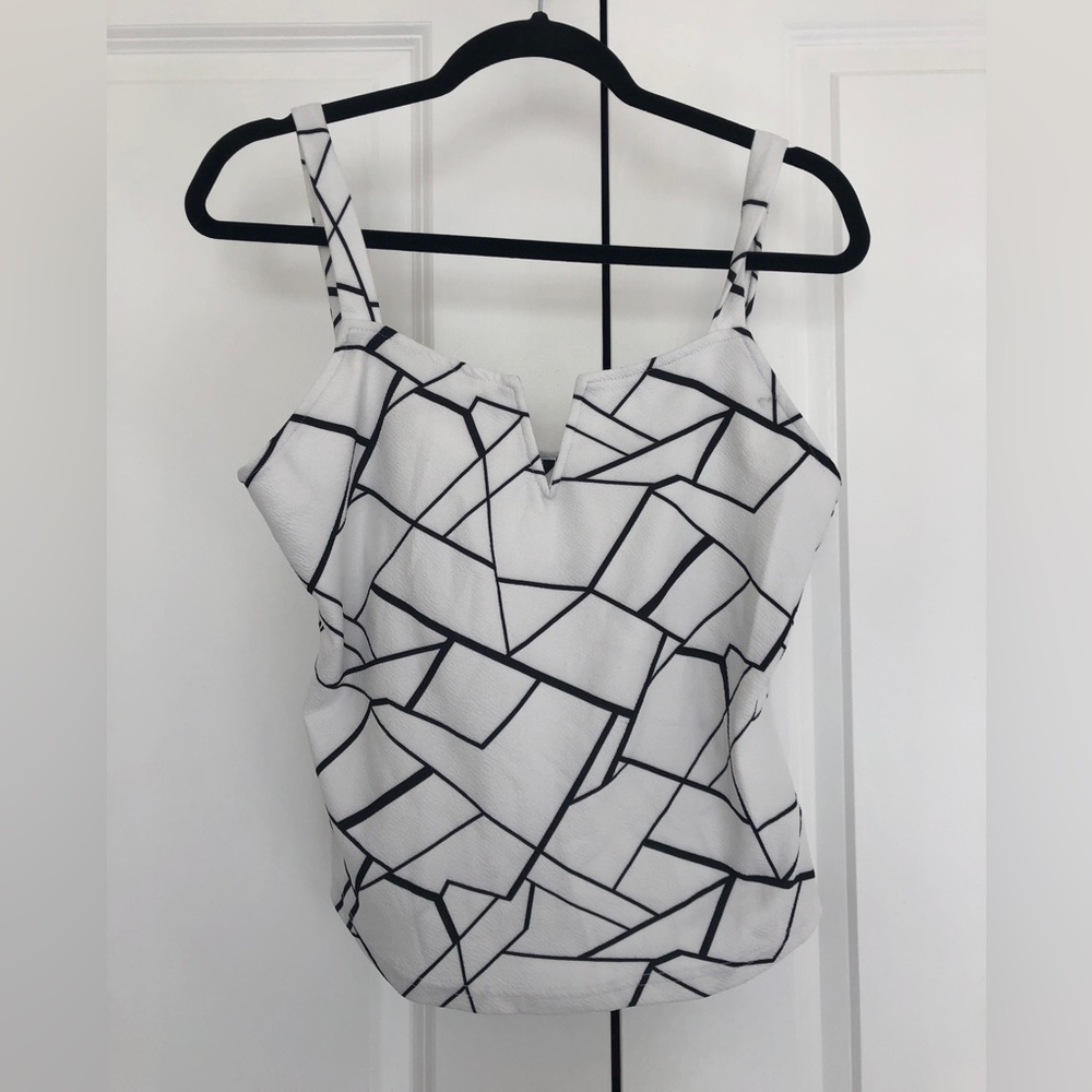 SHEIN Crop Top